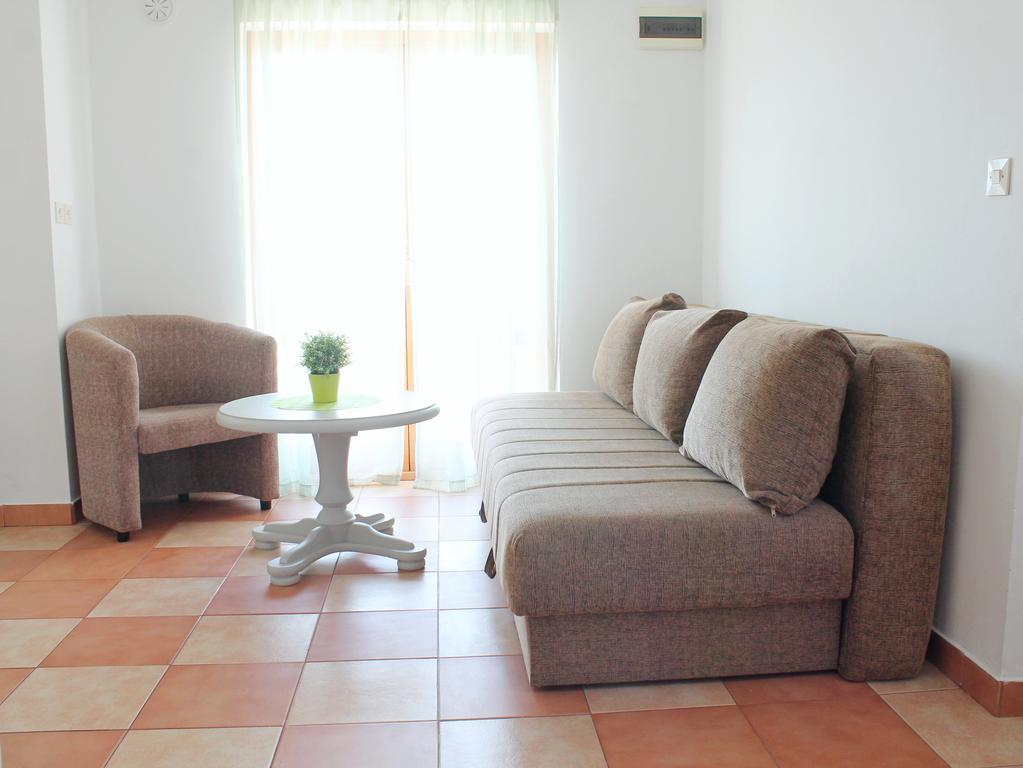 Apartments Villa Milna 1 ブドヴァ エクステリア 写真