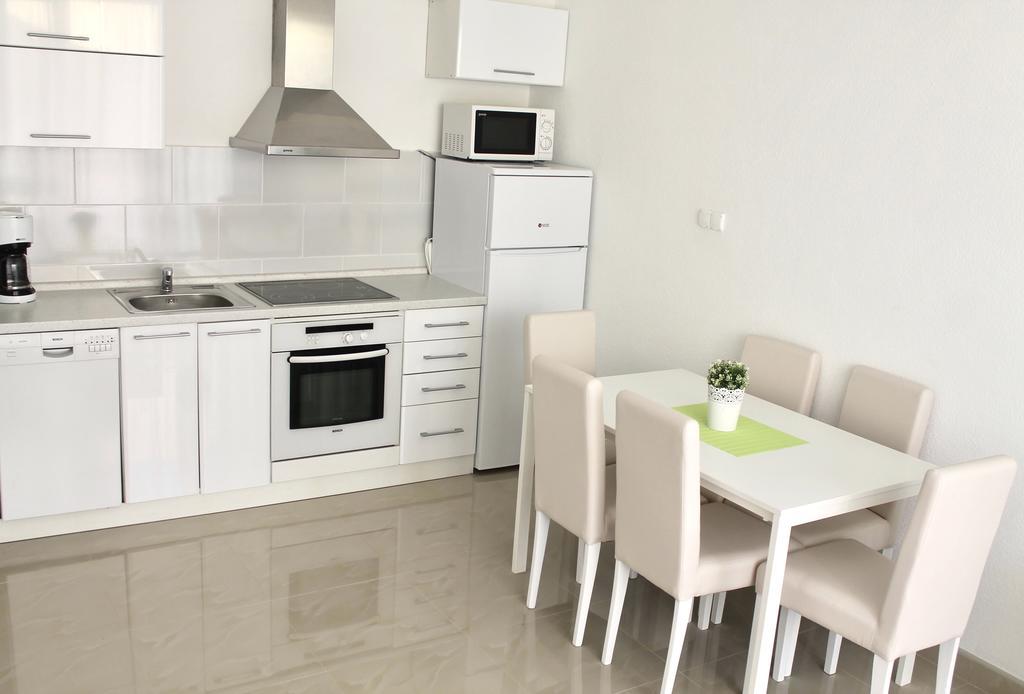 Apartments Villa Milna 1 ブドヴァ エクステリア 写真